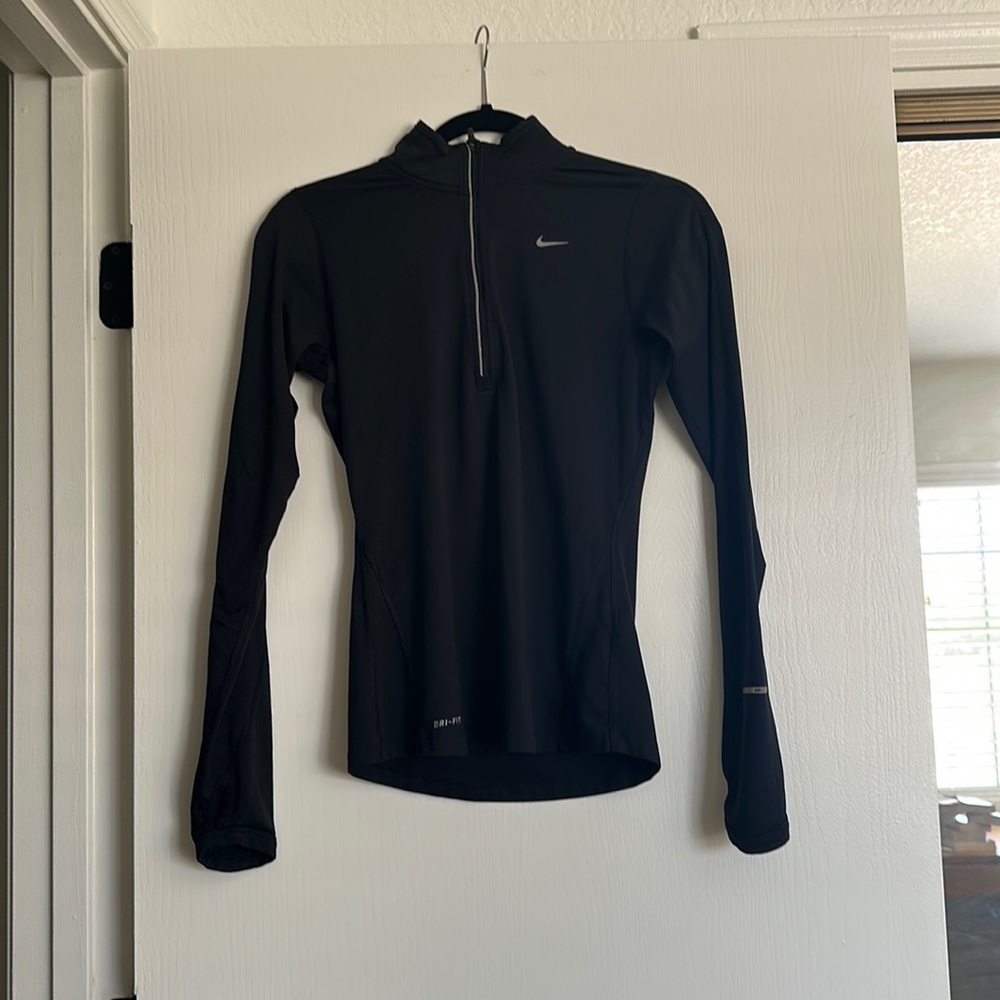 Nike Dri-Fit Pullover